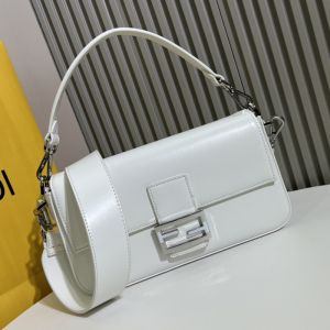 Fendi Medium Baguette Bag In Tiffany Smooth Leather White