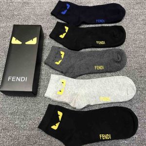 Fendi Socks Set 040337